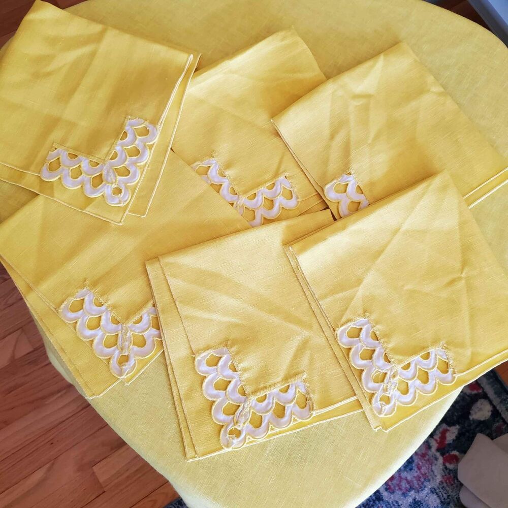 Vintage Yellow Embroidered Linen 65" Round Tablecloth + 6 Matching Napkins